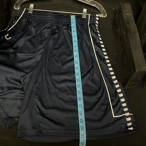 UNDER Armour- navy blue and white polyester athletic shorts - Picture 5 of 5